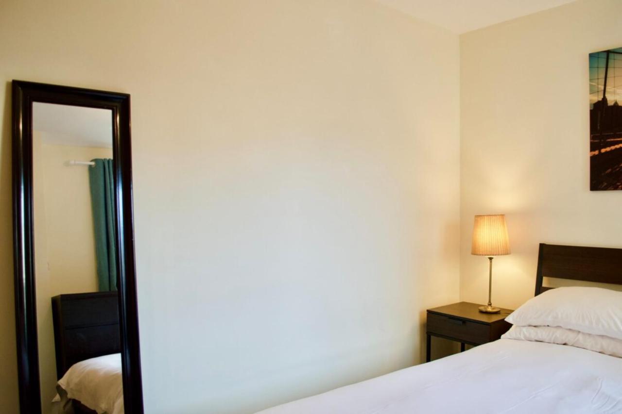 Modern 2 Bedroom City Centre Flat Edimburgo Exterior foto